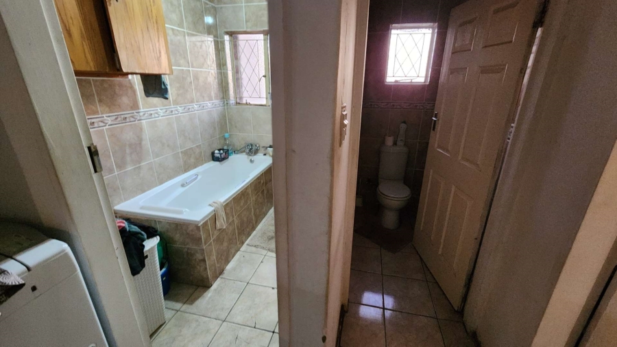 4 Bedroom Property for Sale in Fauna Free State